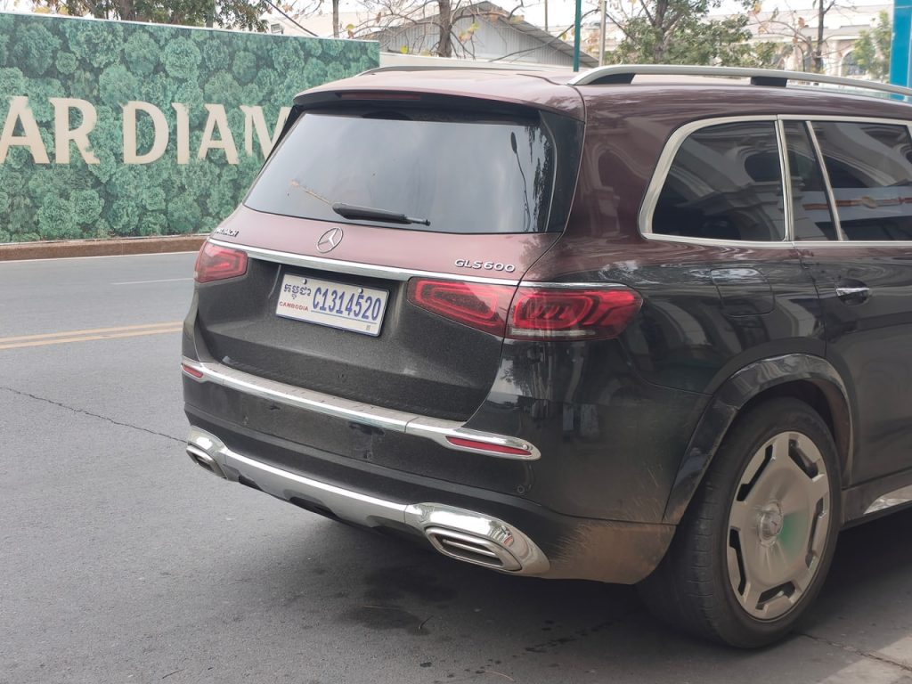 路上随处可见的特殊车牌