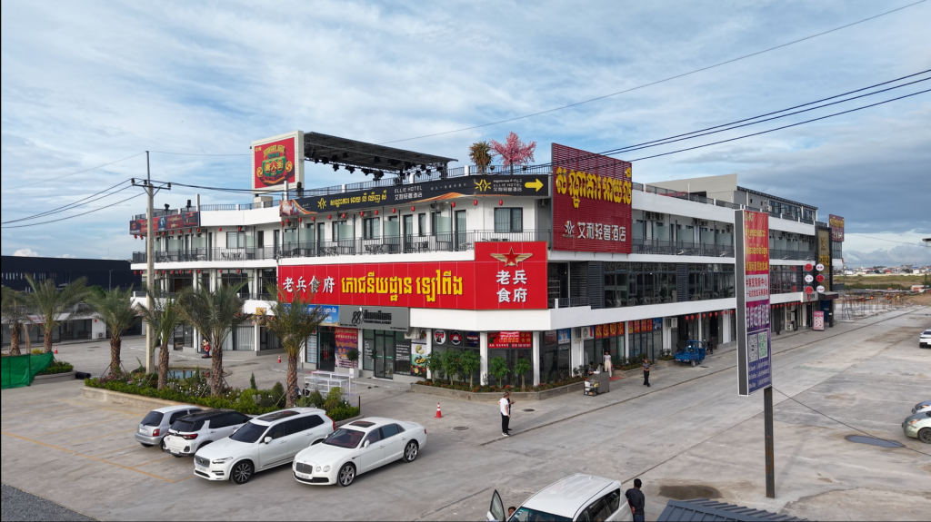 洪森大道还能投资吗?小商户退场,大资本仍在持续布局