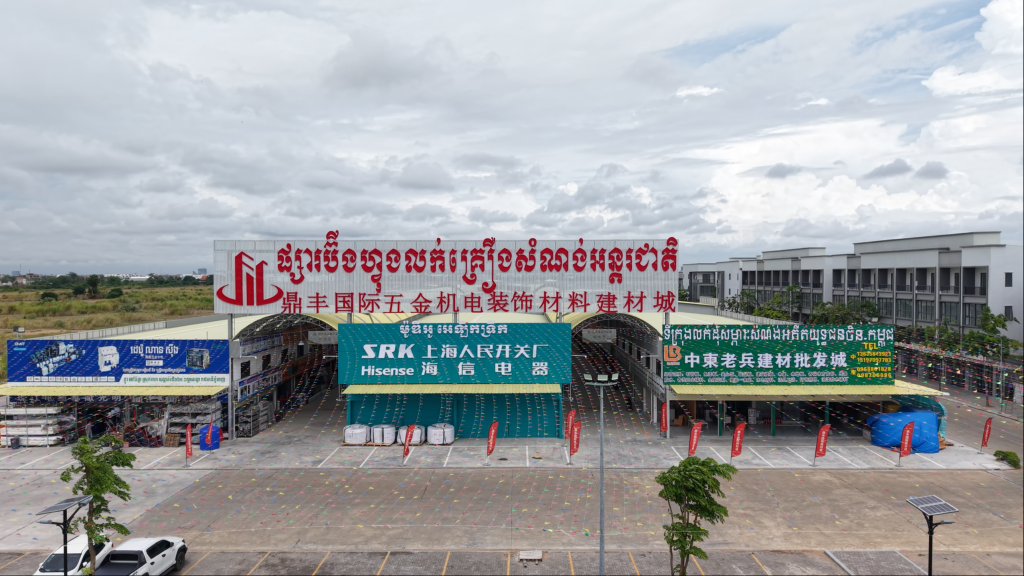 洪森大道还能投资吗?小商户退场,大资本仍在持续布局