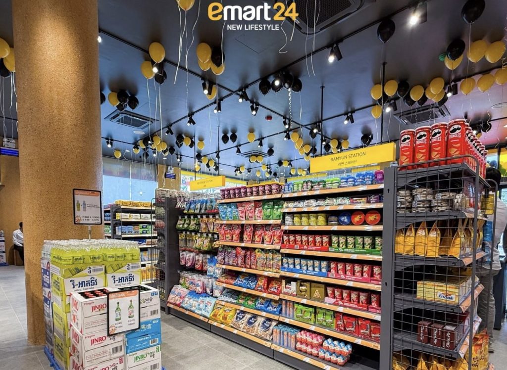 不到一个月开5家新店，emart24为何在柬埔寨突然走红？