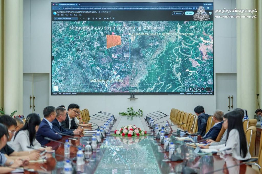 中国国企考察柬埔寨腰果产业，拟投资深加工