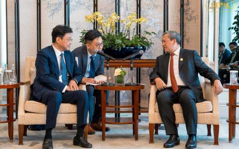 洪玛耐会见上海建工