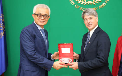 美国企业：柬埔寨营商环境近两年明显改善