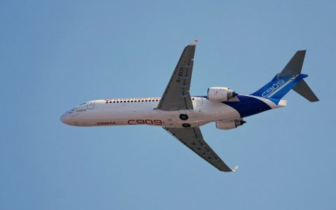 柬埔寨采购 20 架中国 C909 飞机