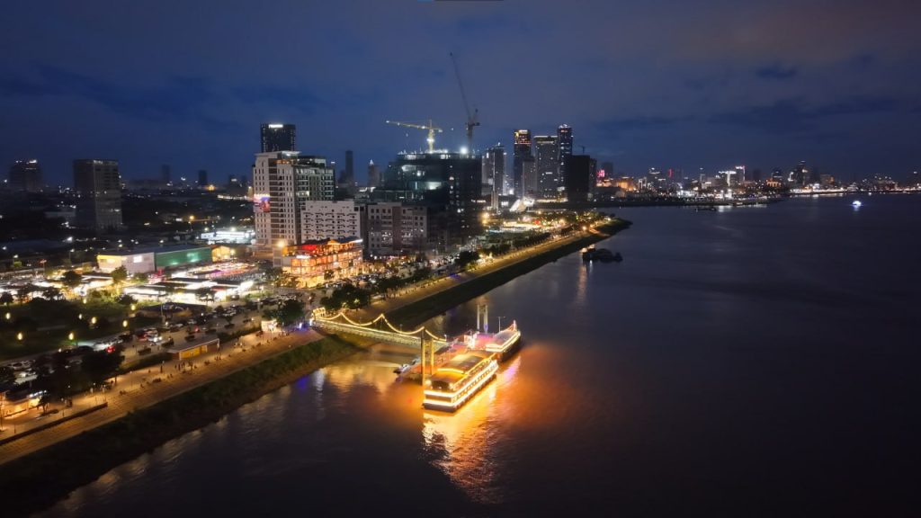 金边金银岛河边夜景
