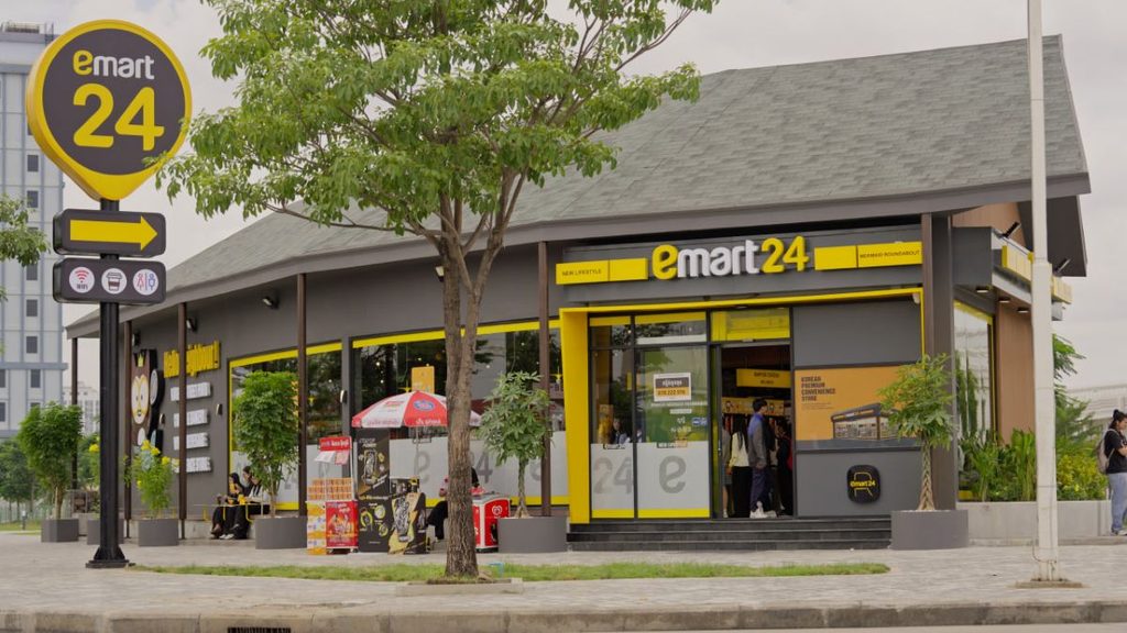 柬埔寨emart24便利店门店