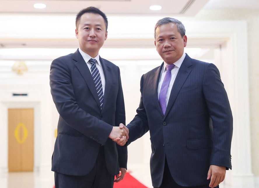 洪玛耐会见华为东南亚区域总裁,讨论人才培养及AI反诈