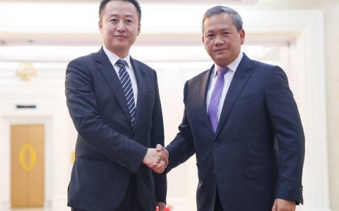 洪玛耐会见华为东南亚区域总裁，讨论人才培养及AI反诈