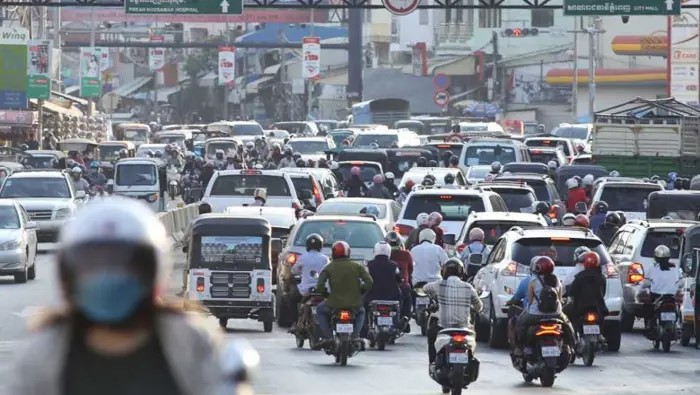 堵在路上的经济账：金边交通拥堵年成本或达7亿美元